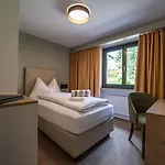 Szálloda Restaurant La Siala 3*